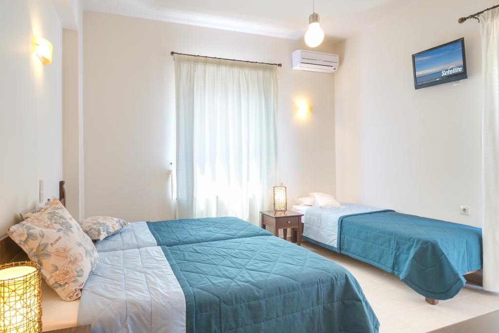 Sea Views At Villa Anemomylos With Heated Pool, Ping Pong And Tennis Agia Pelagia Kythira الغرفة الصورة
