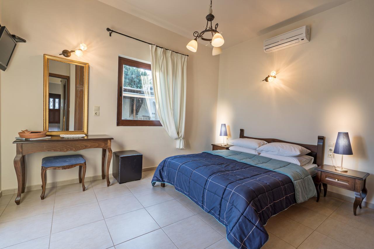 Sea Views At Villa Anemomylos With Heated Pool, Ping Pong And Tennis Agia Pelagia Kythira المظهر الخارجي الصورة