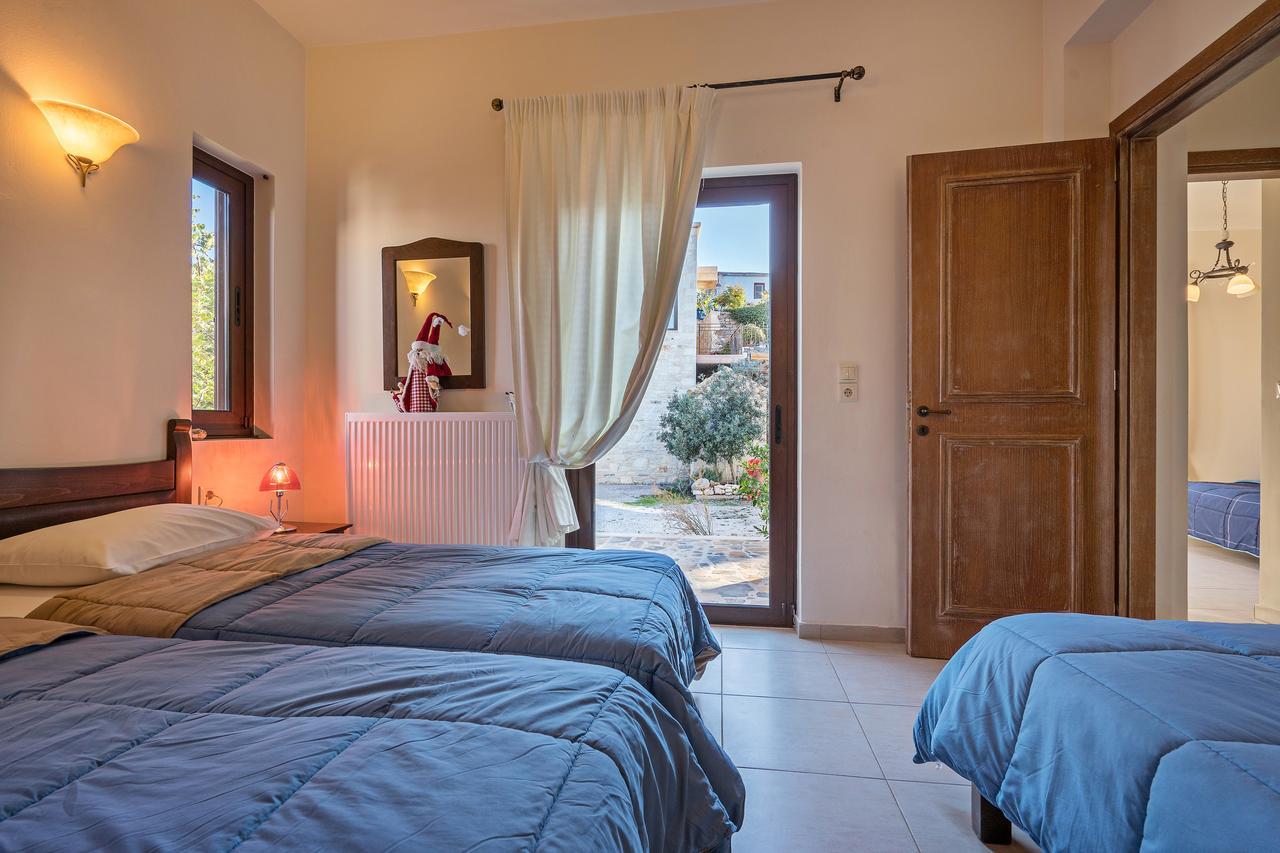 Sea Views At Villa Anemomylos With Heated Pool, Ping Pong And Tennis Agia Pelagia Kythira المظهر الخارجي الصورة